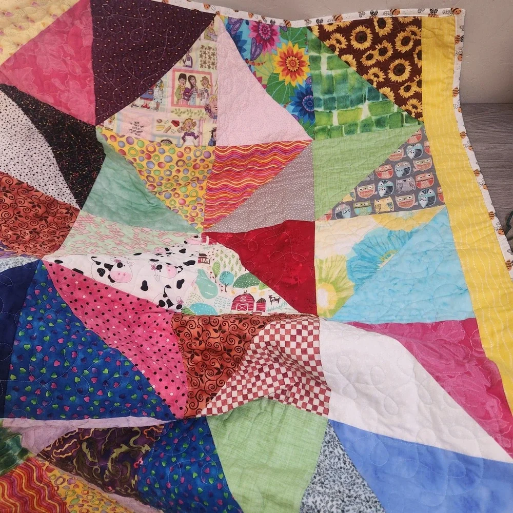 Handmade Patchwork Baby Quilt 41x55 Bee Print Cotton Reversible Nursery Decor